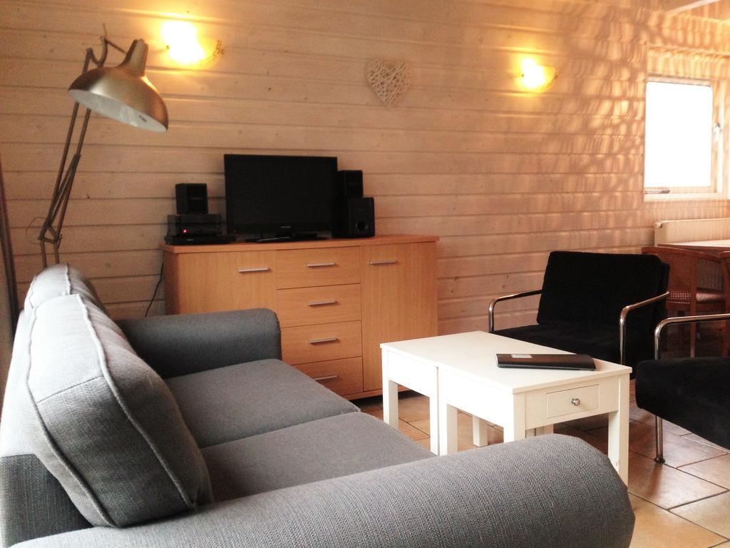 Vakantiehuis In Het Centrum Van Dombourg Extérieur photo